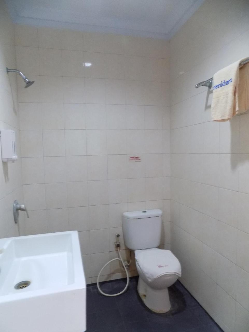Hotel Emerald Manado